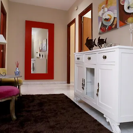 ゲストハウス Castelao オ・グローベ