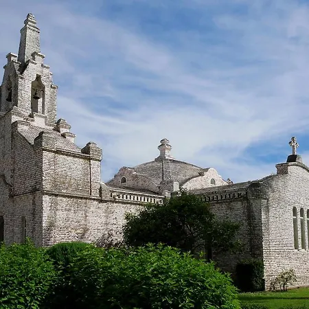 ゲストハウス Castelao オ・グローベ